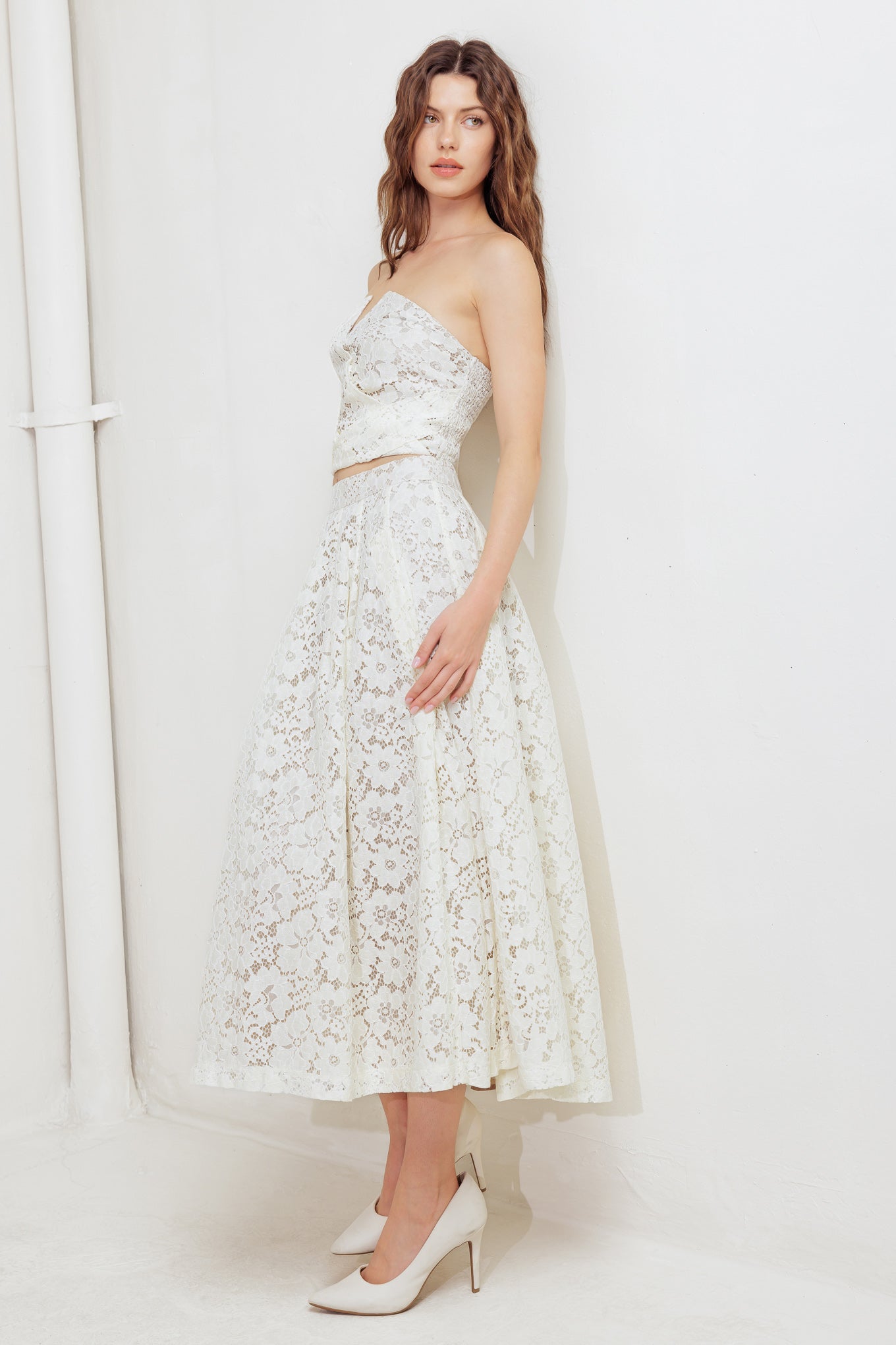 CHANTILLY FLAIR WOVEN LACE MIDI SKIRT