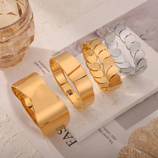 Gold-plated titanium bracelet - Love Salve