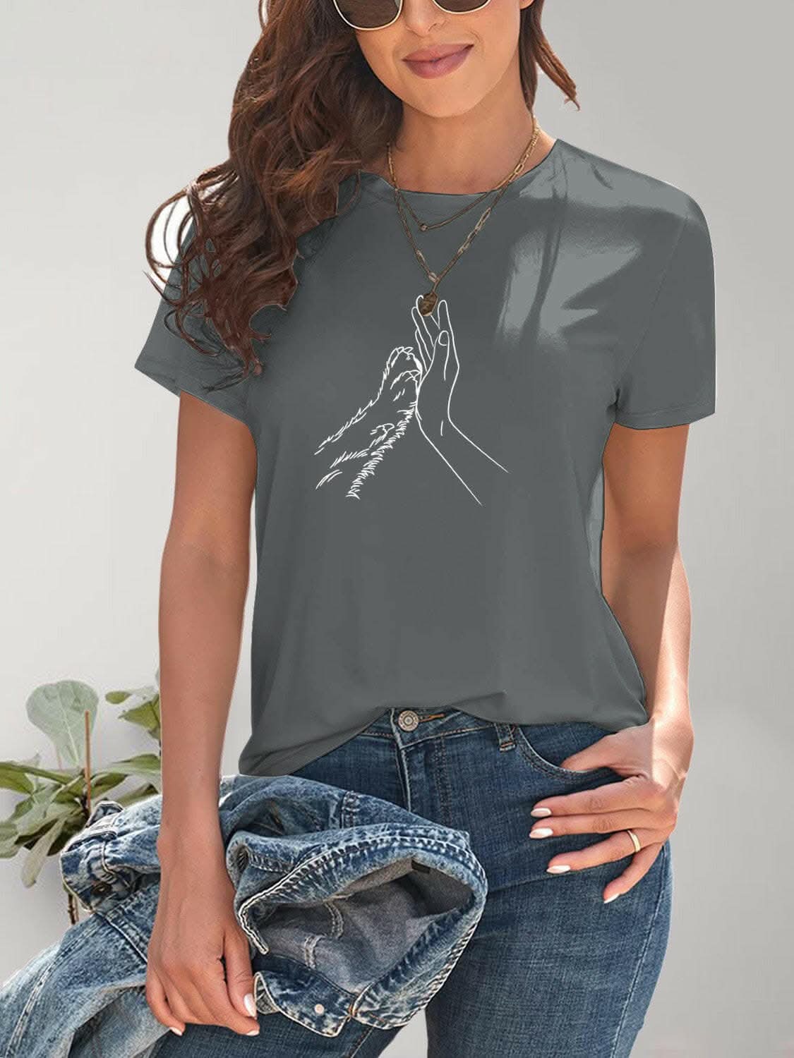 Graphic tee with round neck design - Love Salve
