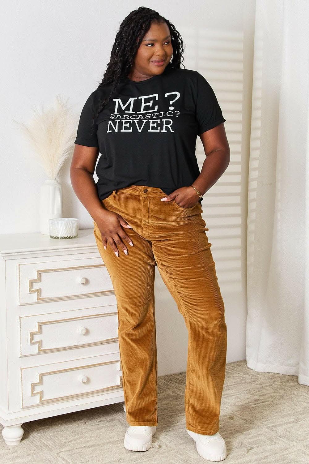 Love Letter Print Round Neck T-Shirt with a Chic Twist - Love Salve