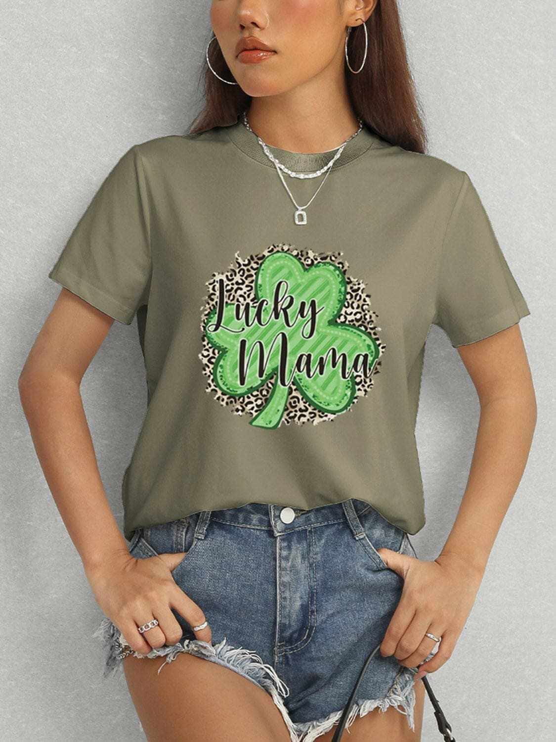 Lucky Mama classic comfort tee