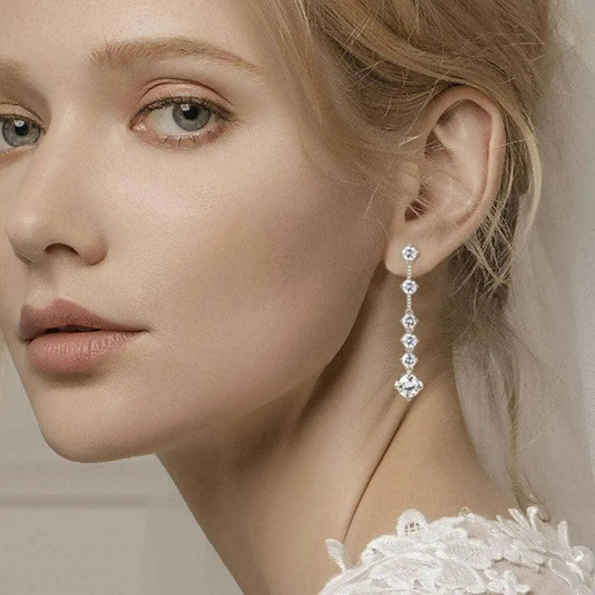 Luxurious Moissanite Silver Earrings - Love Salve