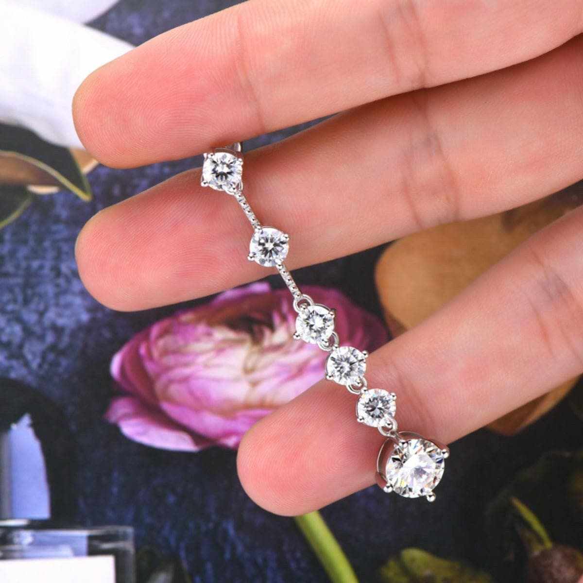 Luxurious Moissanite Silver Earrings - Love Salve