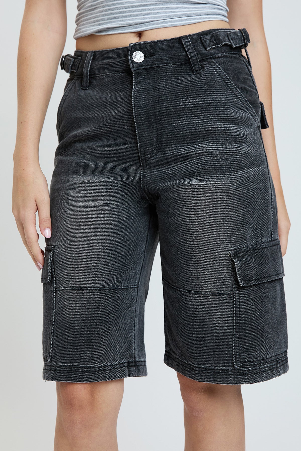 YMI JEANS: High-Rise Cargo Shorts