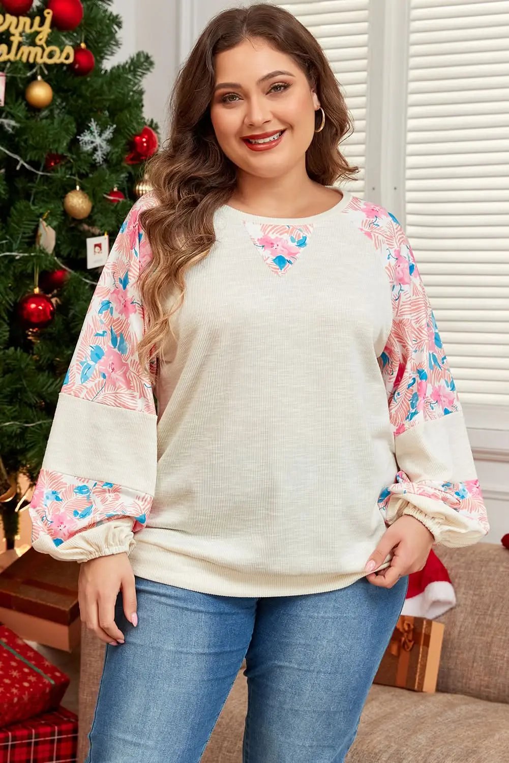 Plus-size apricot floral top - Love Salve