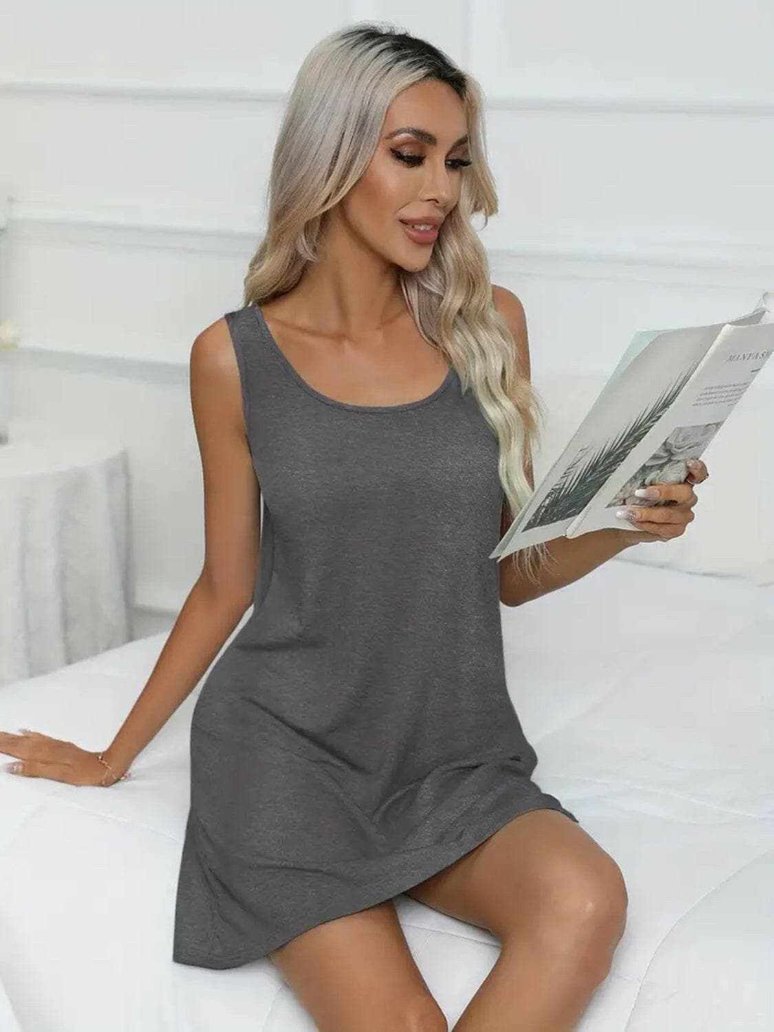 Scoop neck mini dress - full size - Love Salve