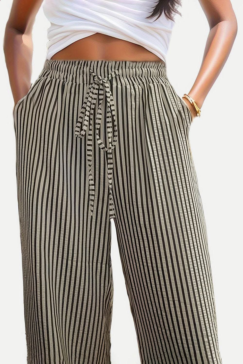 Striped drawstring pants with pockets