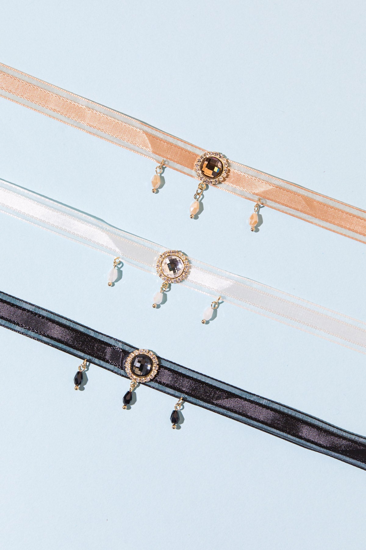 Reminiscent Lace Choker Made in Korea With Zirconia