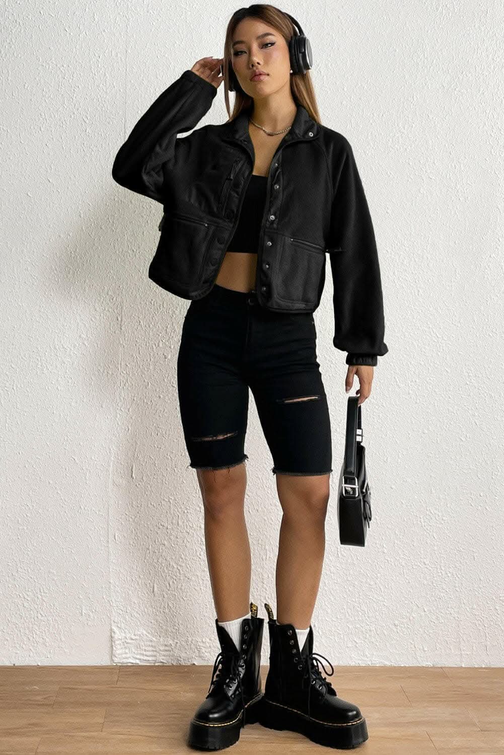 Stylish snap-collared jacket