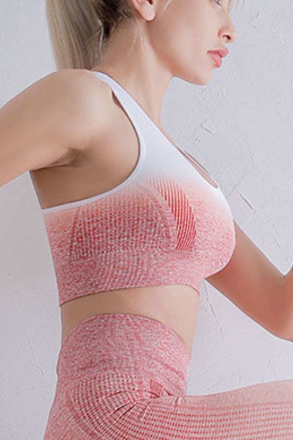 Vibrant gradient sports bra - no underwire - Love Salve