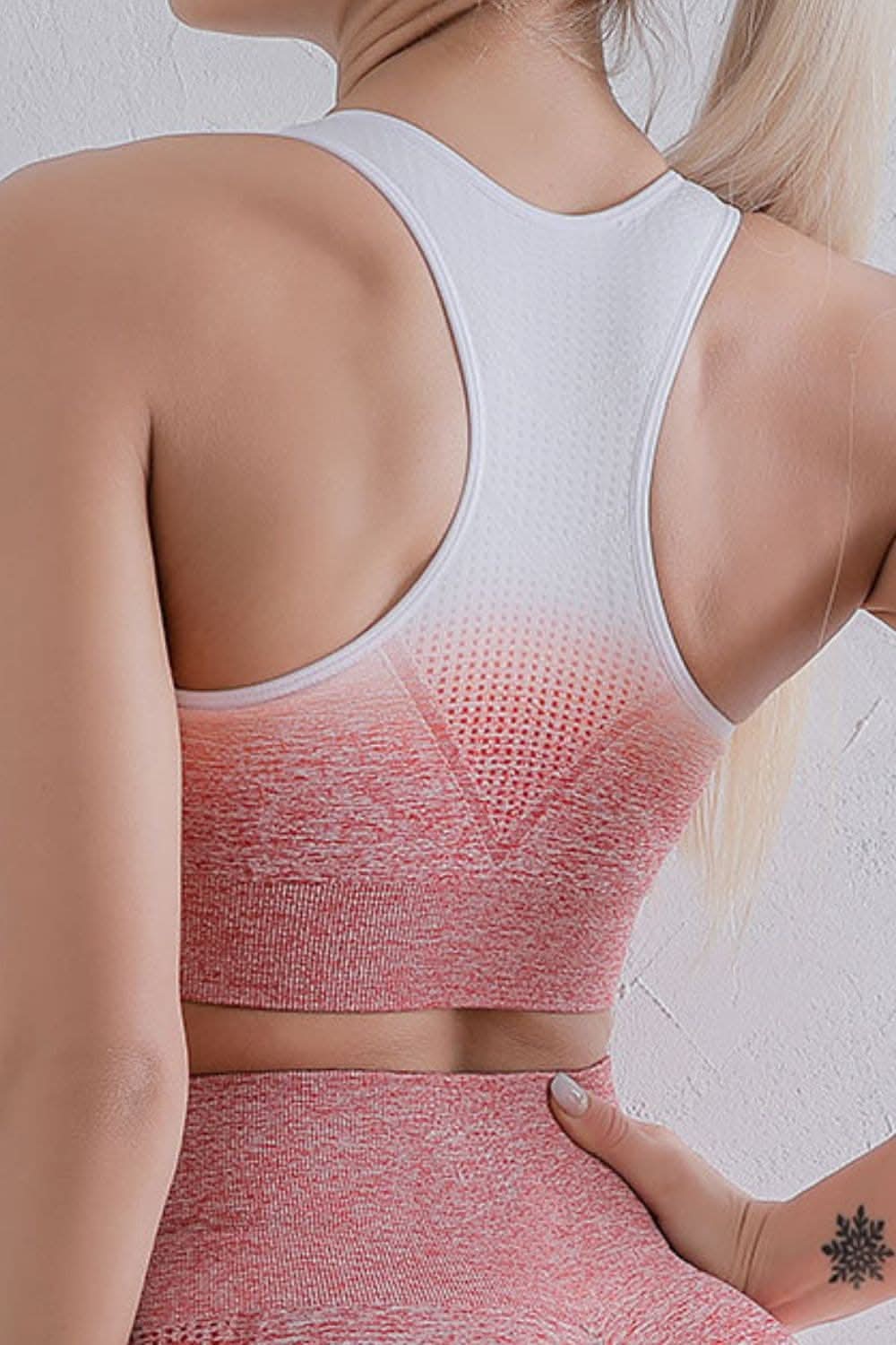 Vibrant gradient sports bra - no underwire - Love Salve