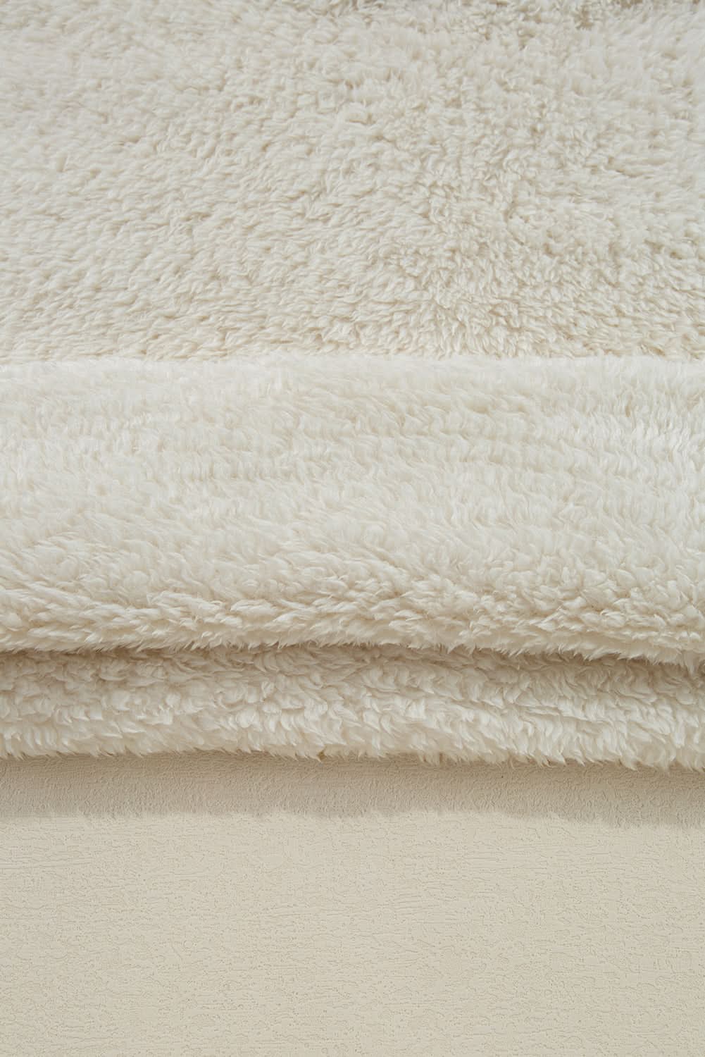 White Contrast Ribbed Edge Plush Hoodie - Love Salve