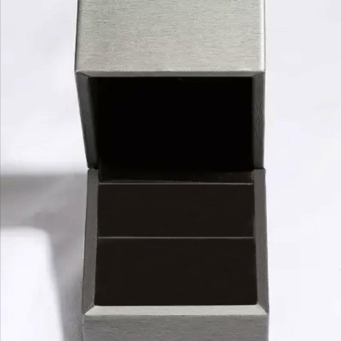 Zircon sterling silver ring - Love Salve