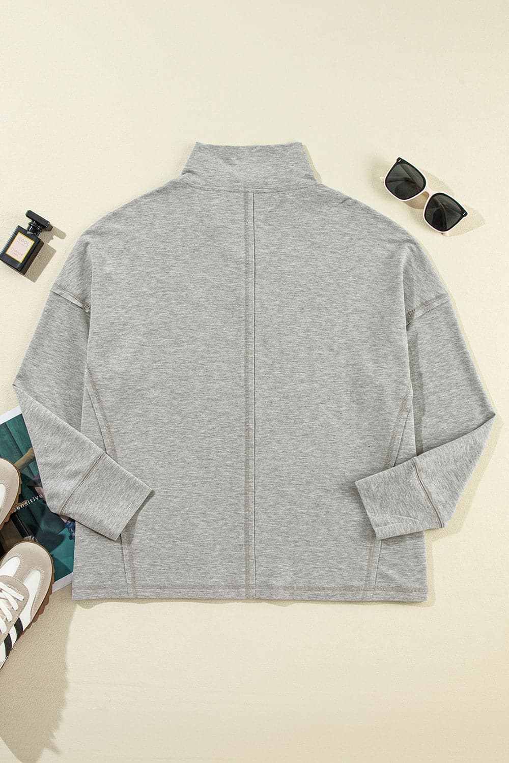 Collared Neck Long Sleeve Sweatshirt.