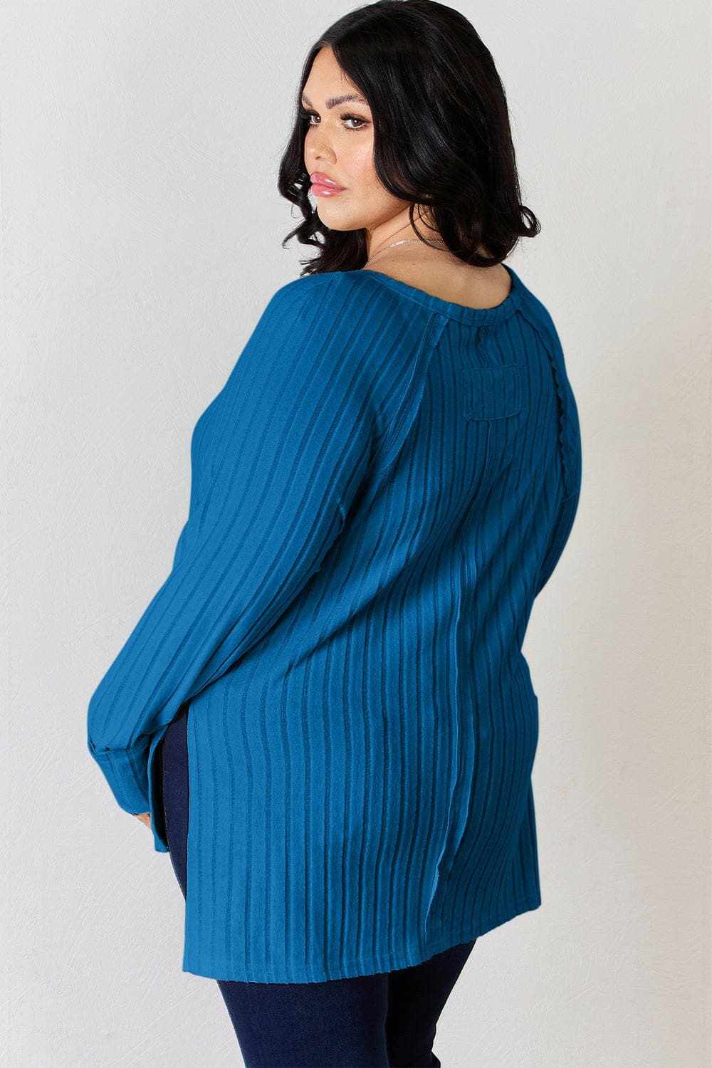 Chic ribbed round neck tee - Love Salve