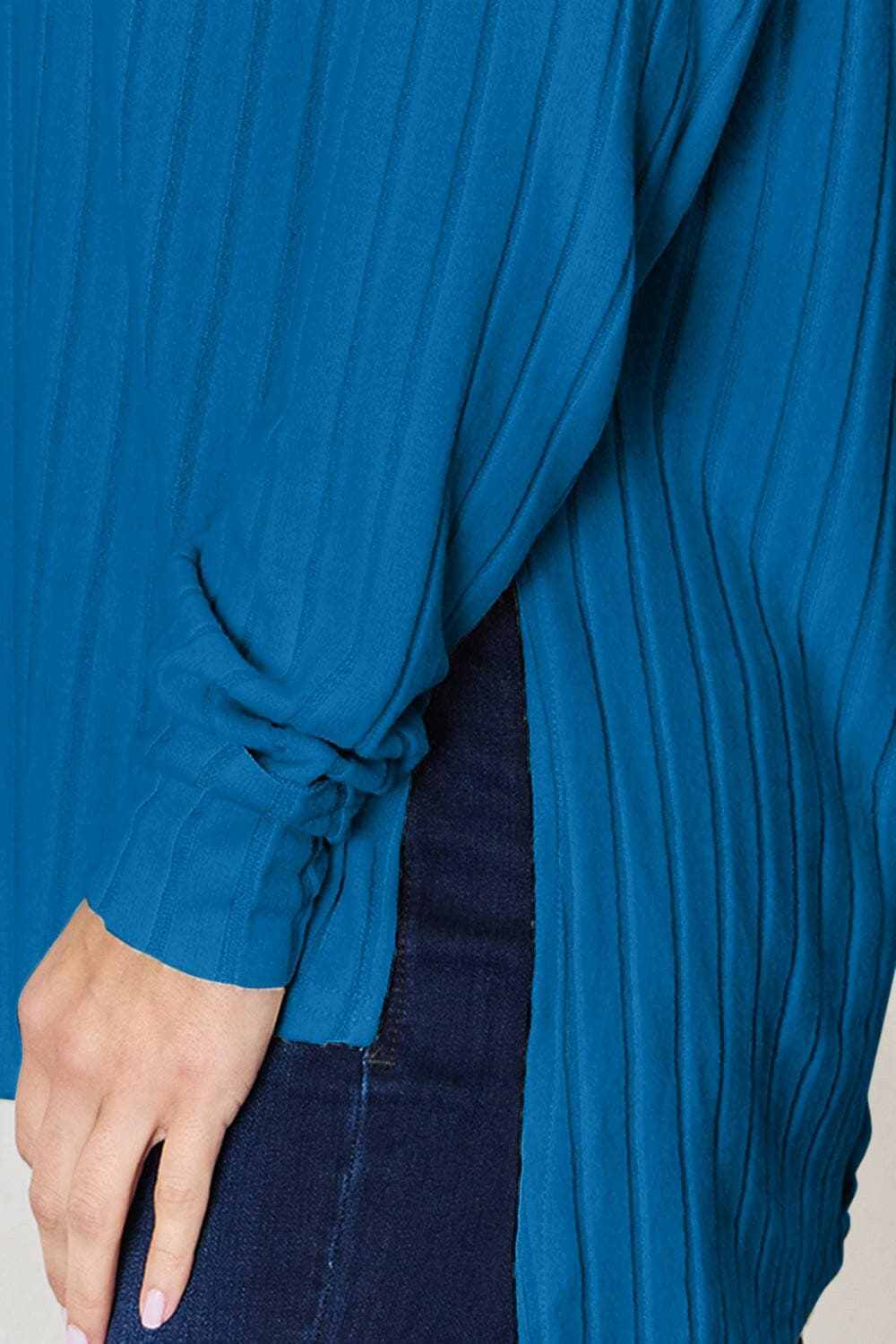 Chic ribbed round neck tee - Love Salve