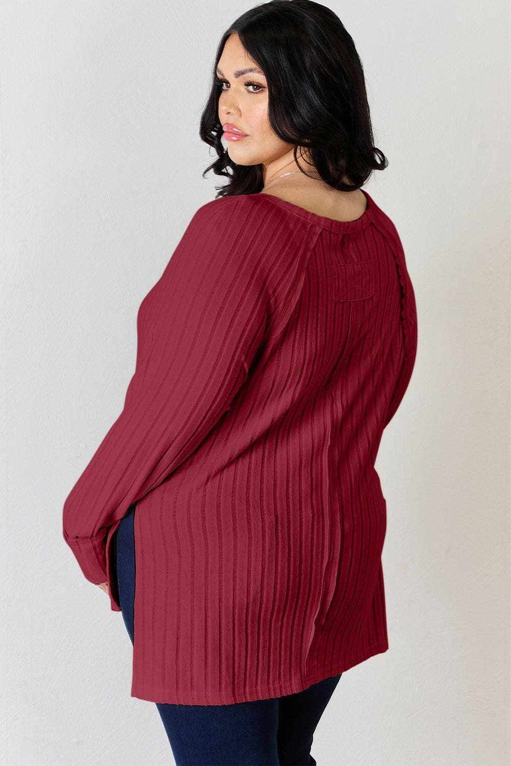 Chic ribbed round neck tee - Love Salve