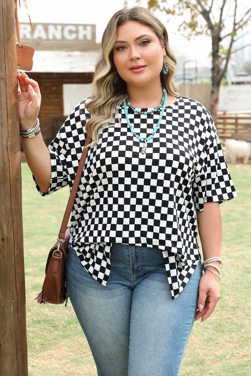 Black Checkered Print Side Slits O Neck Plus Size T Shirt for Women - Love Salve