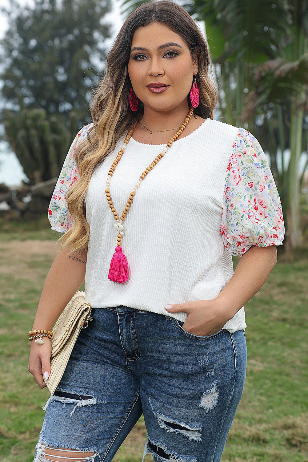 Kinslee Contrast Floral Puff Sleeve Ribbed Knit Plus Size Blouse for Women - Love Salve
