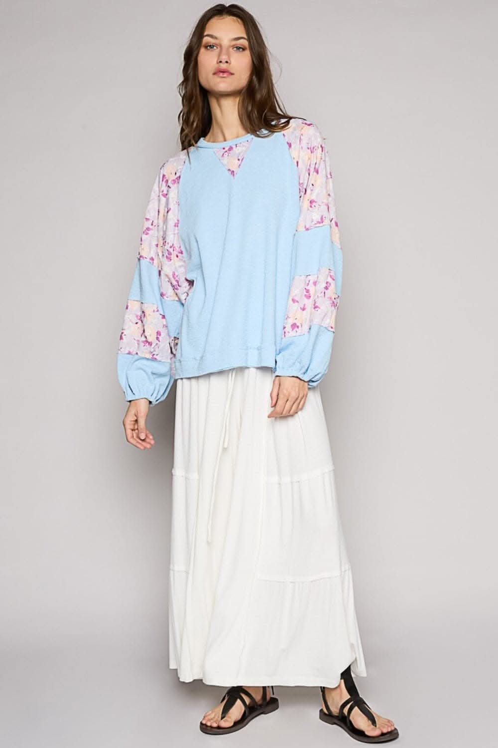 Floral elegance: Round neck balloon sleeve top - Love Salve