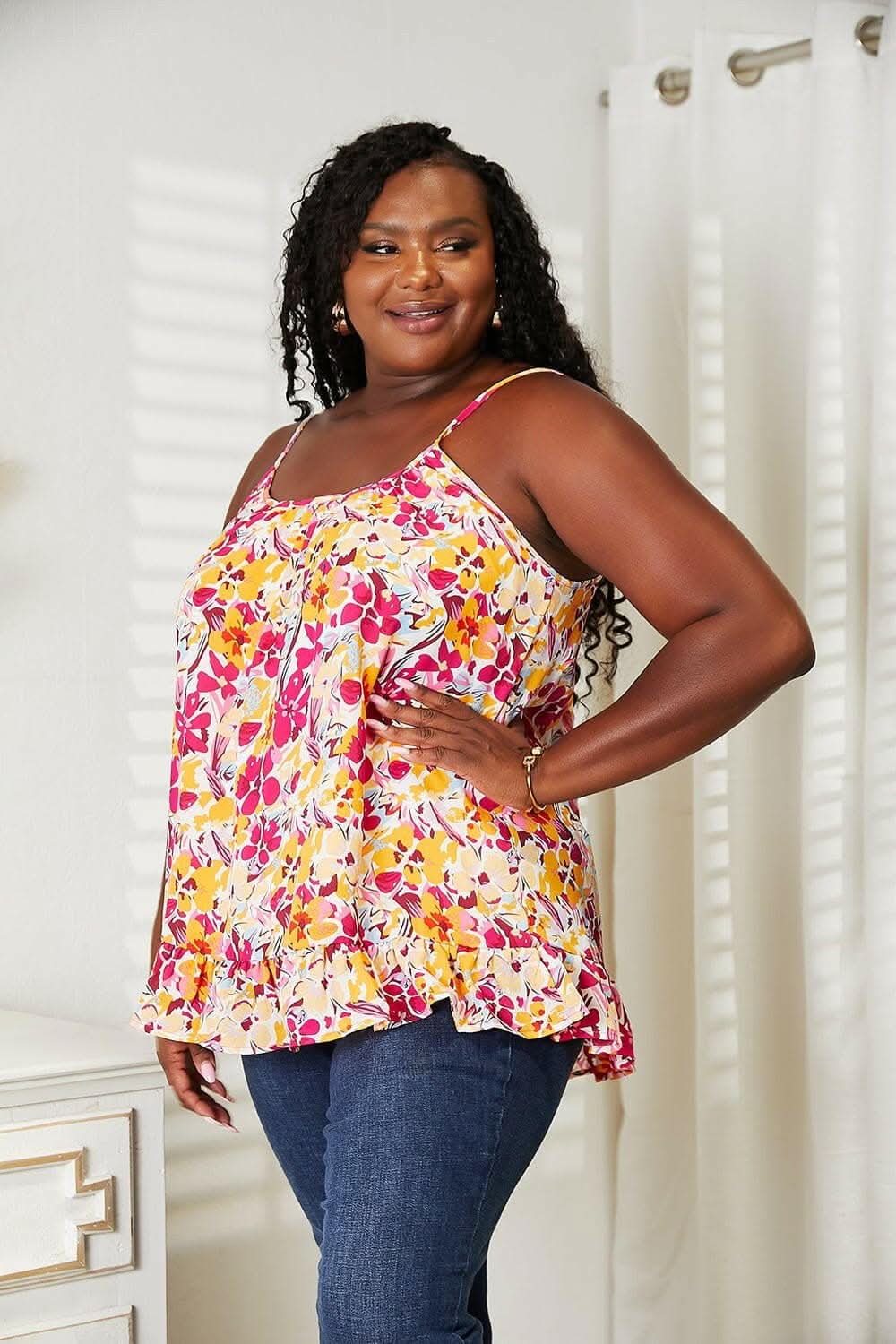 Floral ruffle hem top - 100% polyester - Love Salve