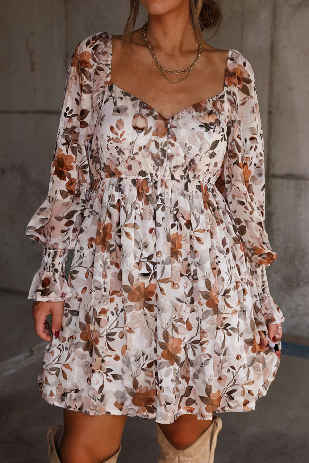 White Floral Print Sweetheart Neck Long Sleeve Mini Dress