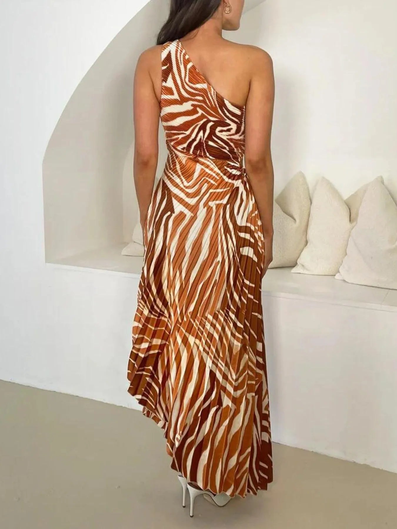 Glow & Go One-Shoulder Pleated Maxi Dress