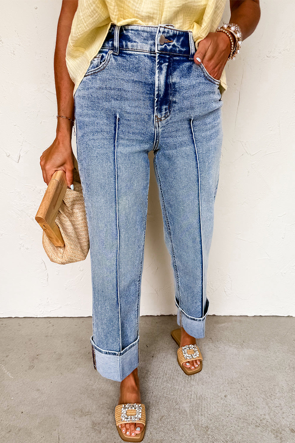 Myosotis Center Seam Cuffed Hem Straight High Waist Jeans