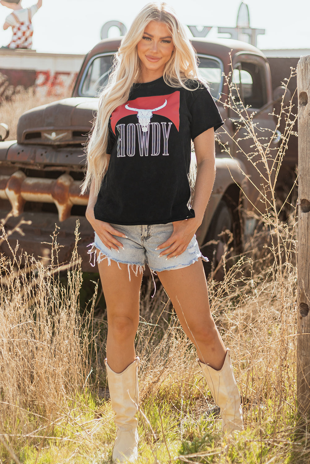 Black Western HOWDY Steer Head Print Side Slits T Shirt