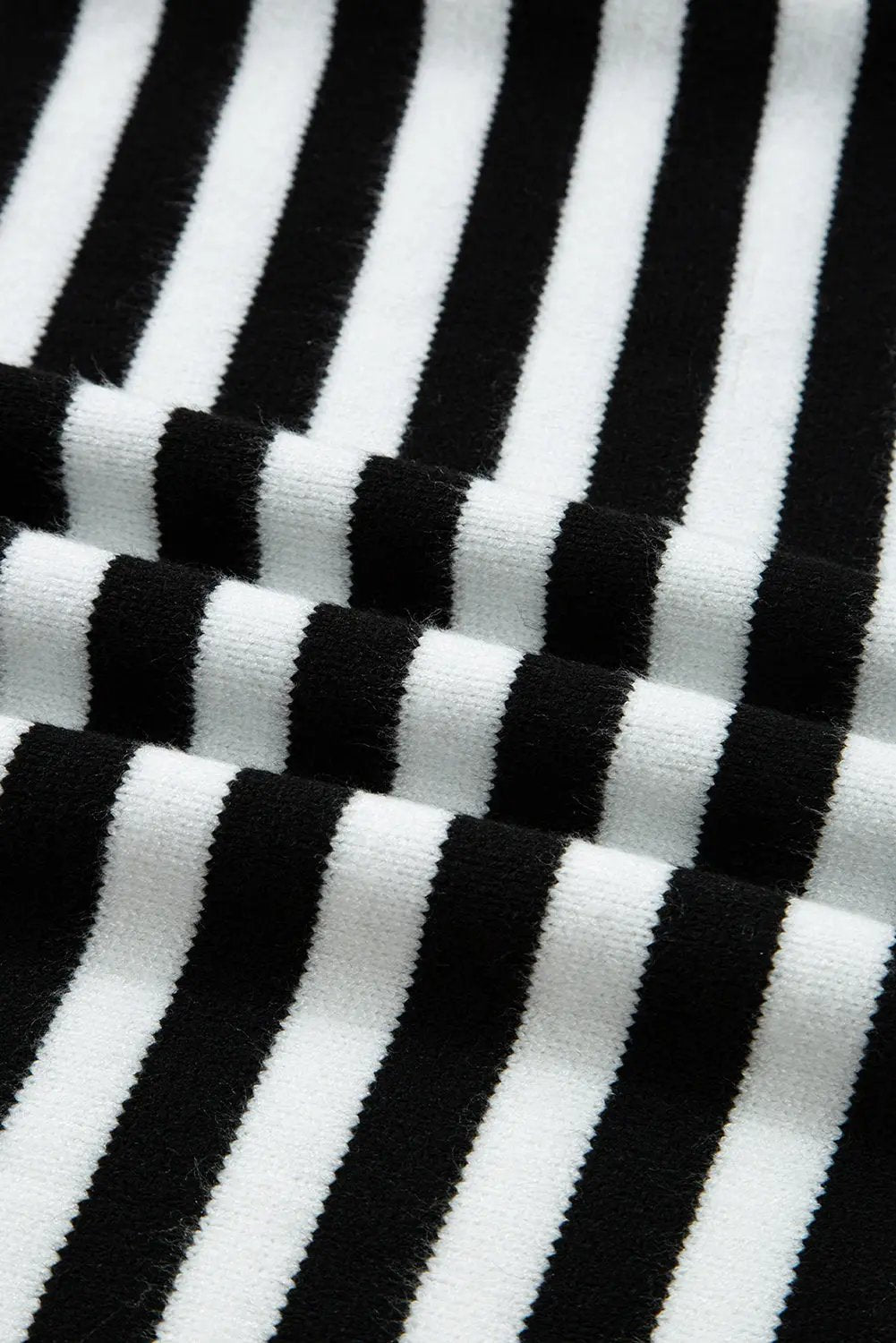 Black Striped Panel Colorblock Sleeve Chic Cozy Sweater Dear-Lover Dropshipping