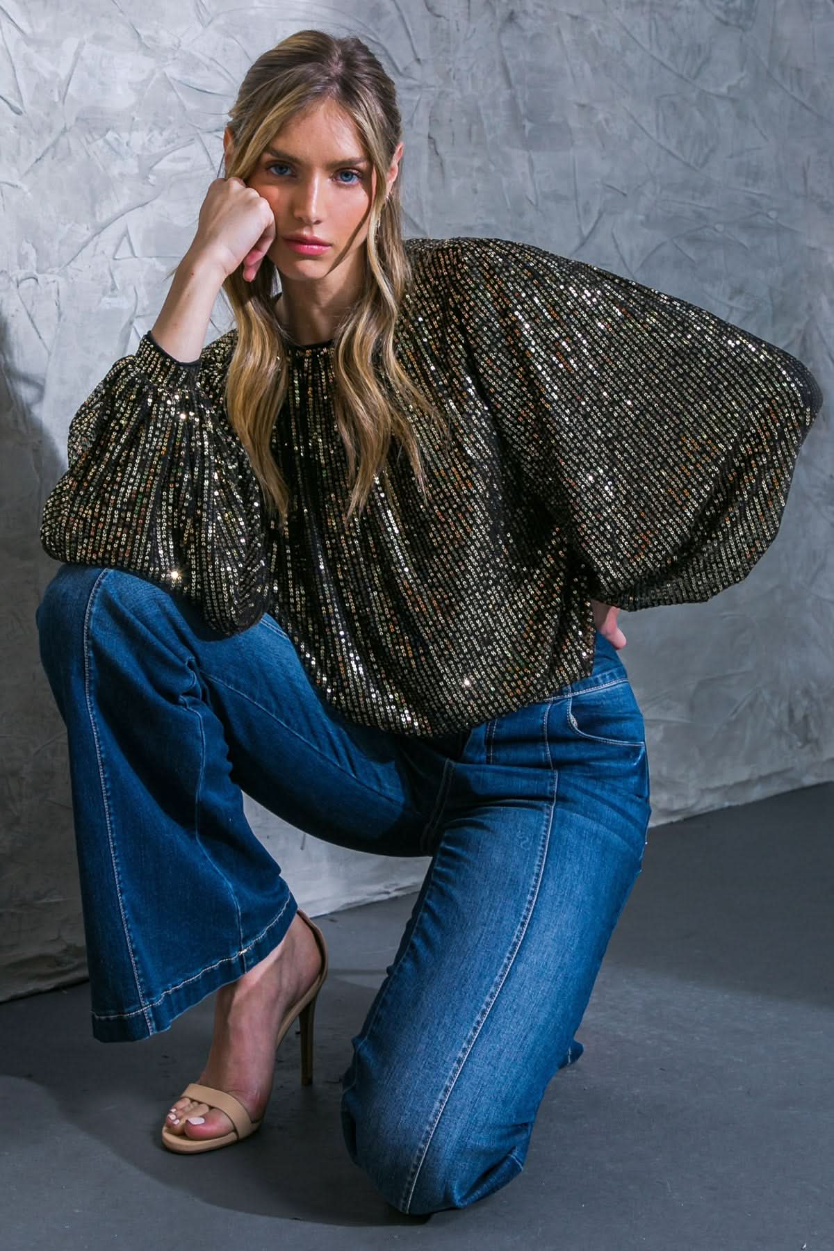 HOPE YOU REMEMBER SEQUIN TOP