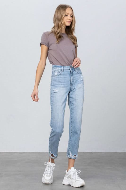 HIGH RISE TAPERED JEANS - Love Salve