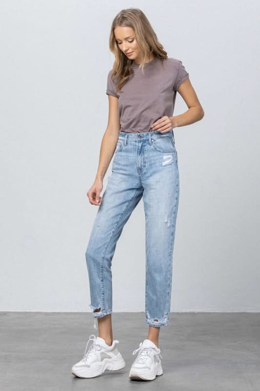HIGH RISE TAPERED JEANS - Love Salve