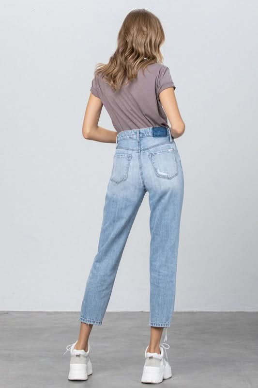 HIGH RISE TAPERED JEANS - Love Salve