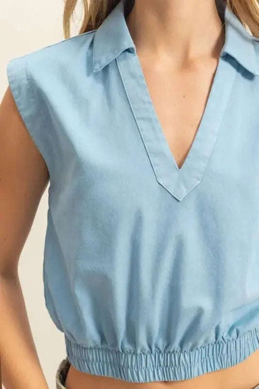 HYFVE Johnny Collar Sleeveless Cropped Blouse for Women - Love Salve