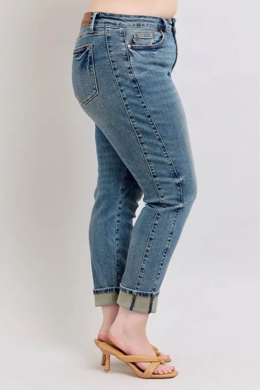 Judy Blue Full Size Mid Rise Vintage Wash Boyfriend Jeans - Love Salve