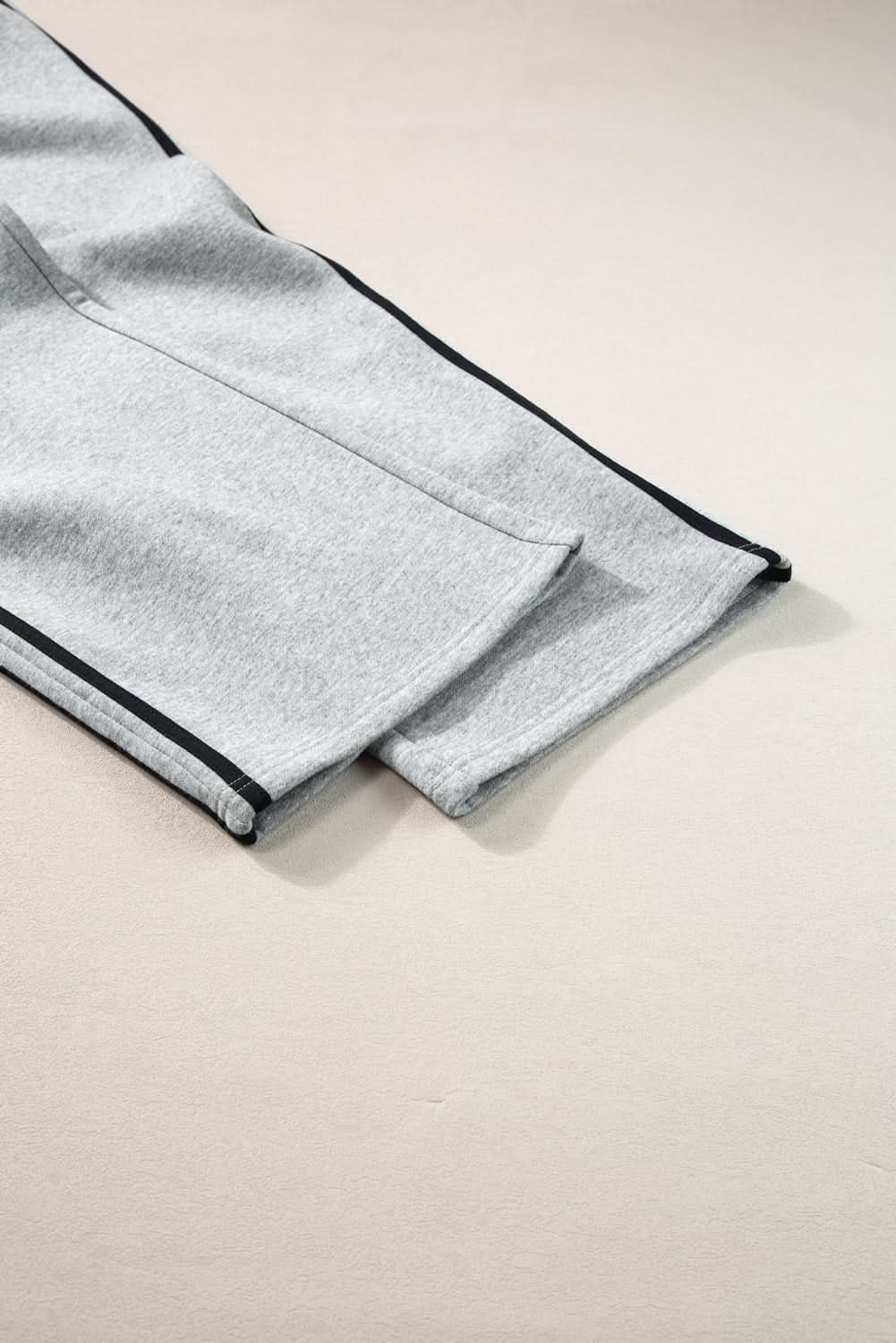 Light grey striped activewear set - Love Salve