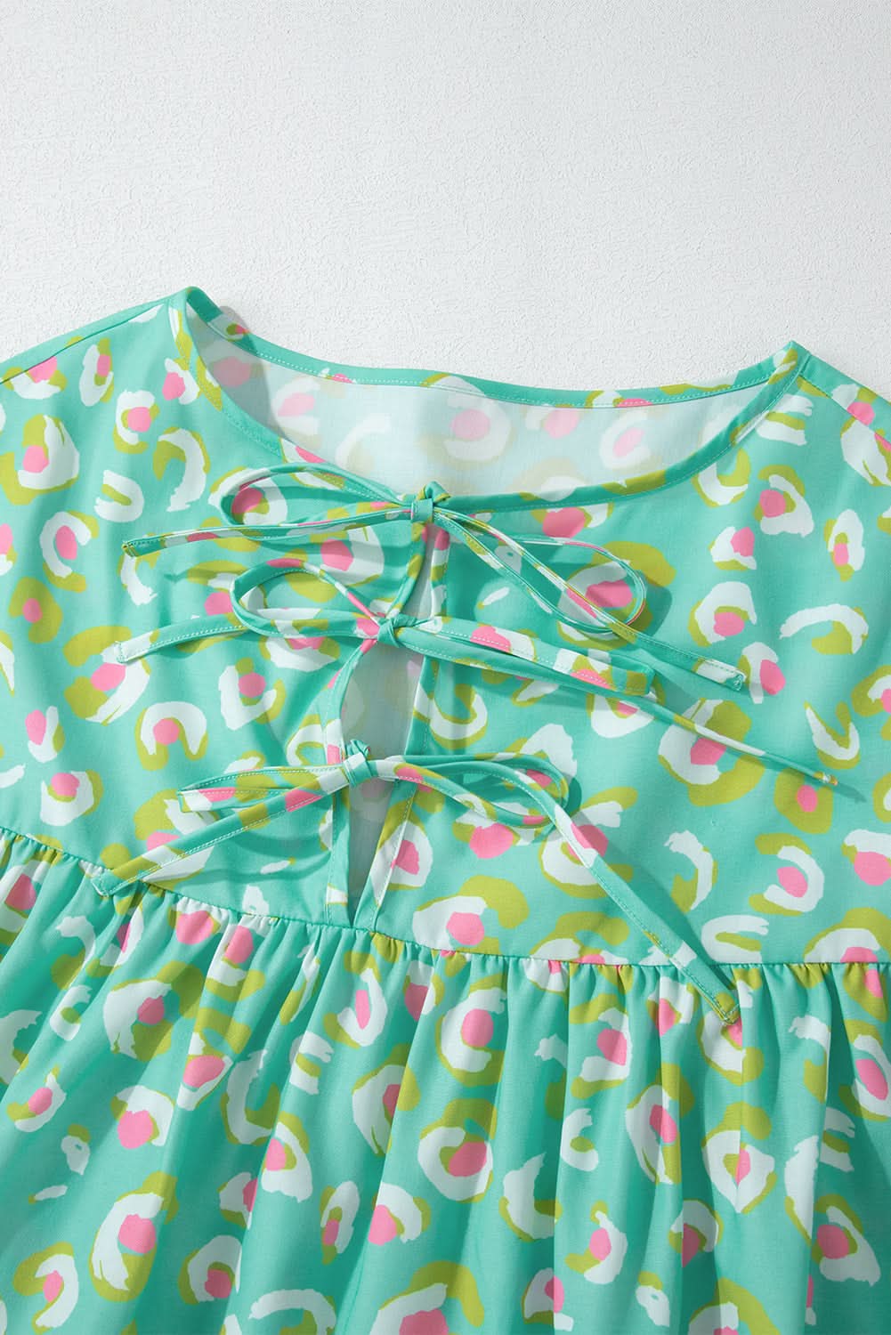 Green Abstract Printed Lace-up Lantern Sleeve Babydoll Blouse - Love Salve
