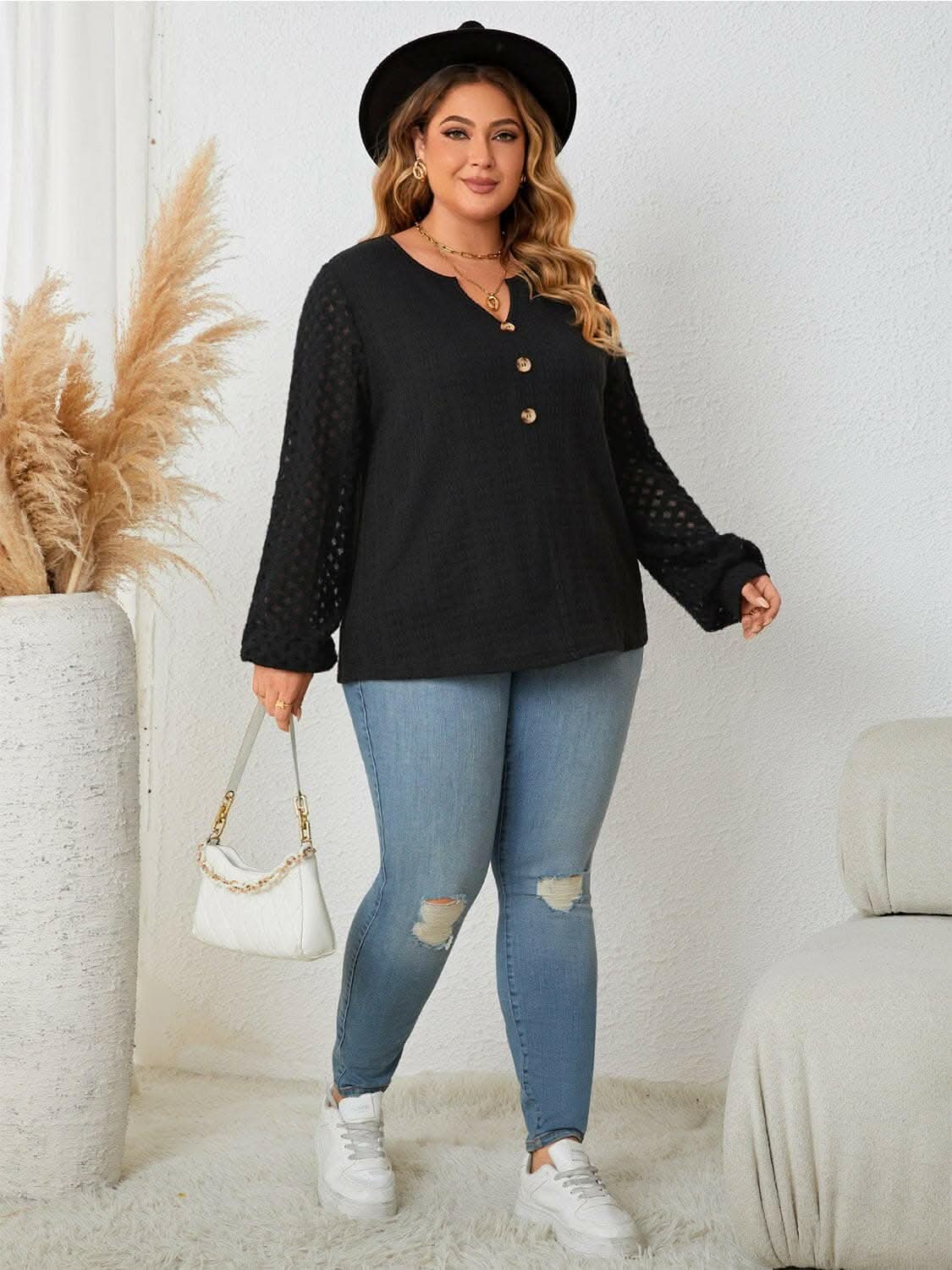 Openwork Plus Size Sheer Button-Up BlouseUpgrade Your Wardrobe with Style: Openwork Plus Size Sheer Button-Up Blouse
Elevated Sheer Elegance: Embrace sophistication with a sheer button-up blouse that exLove Salve Size Sheer Button-plus
