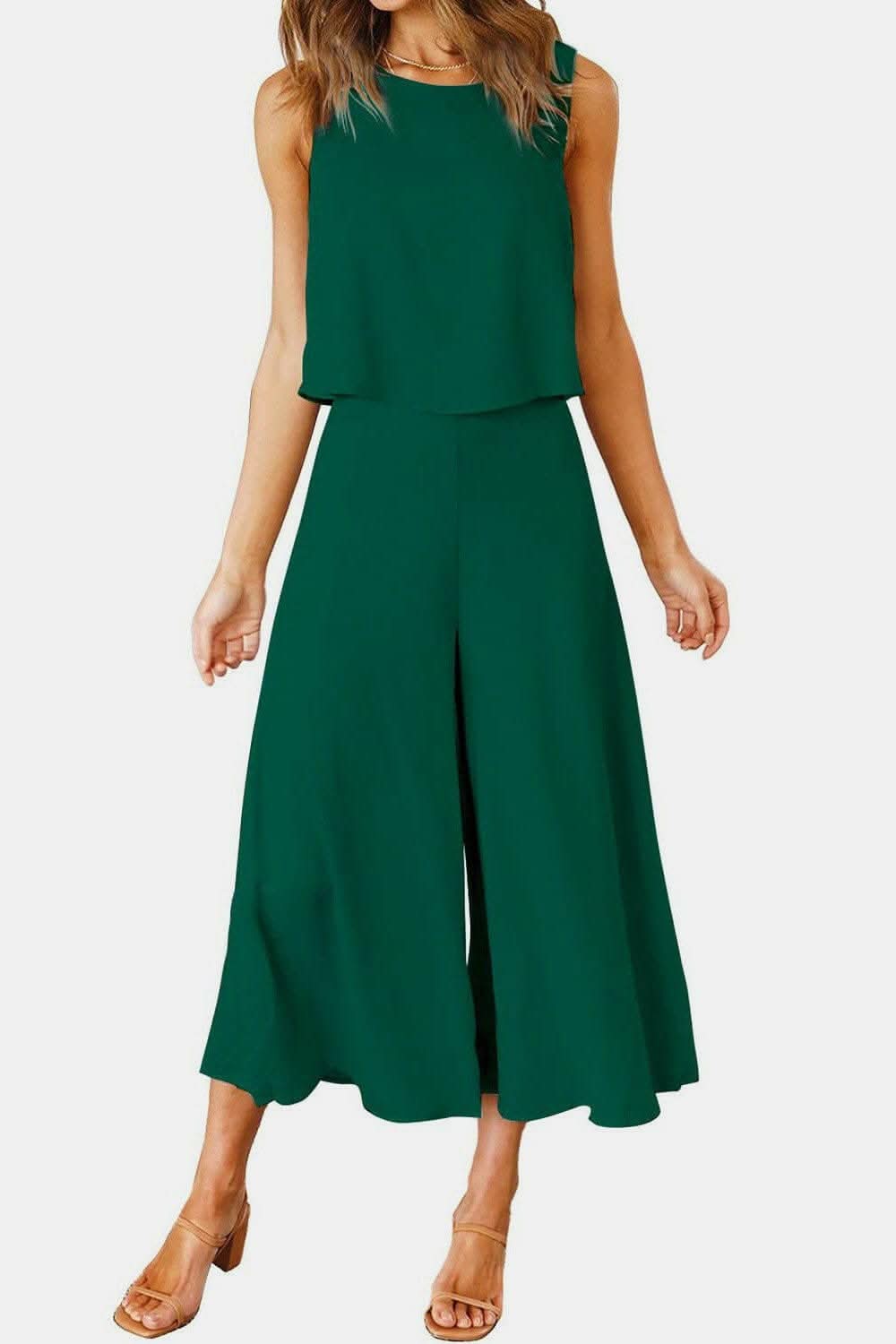 Casual Chic Two-Piece Set with Round Neck Top and Wide Leg PantsUpgrade Your Everyday Style with Our Casual Chic Two-Piece Set
Effortlessly chic and versatile, this two-piece set is a must-have for your wardrobe.
Featuring a Love Salve Round Neck Topjust arrived