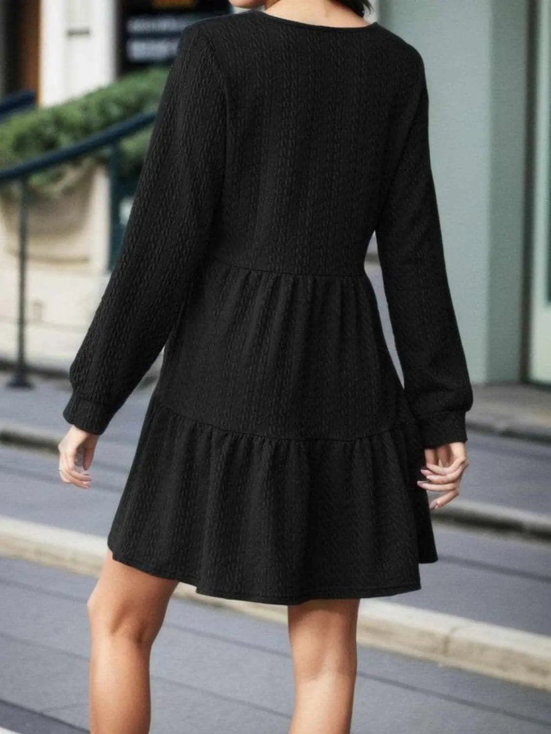 Chic v-neck long sleeve dress - Love Salve
