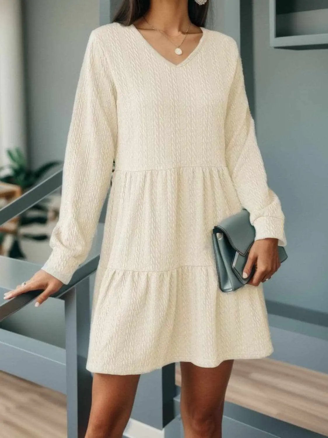 Chic v-neck long sleeve dress - Love Salve