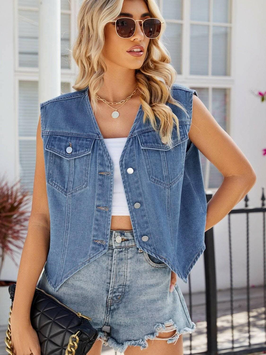Chic sleeveless denim jacket with pockets - Love Salve