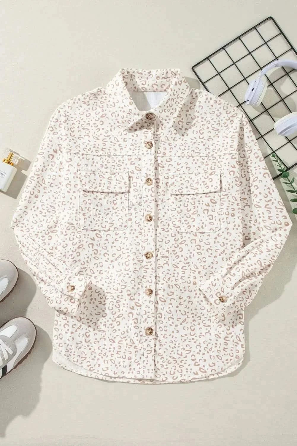 Leopard print shoulder jacket - Love Salve