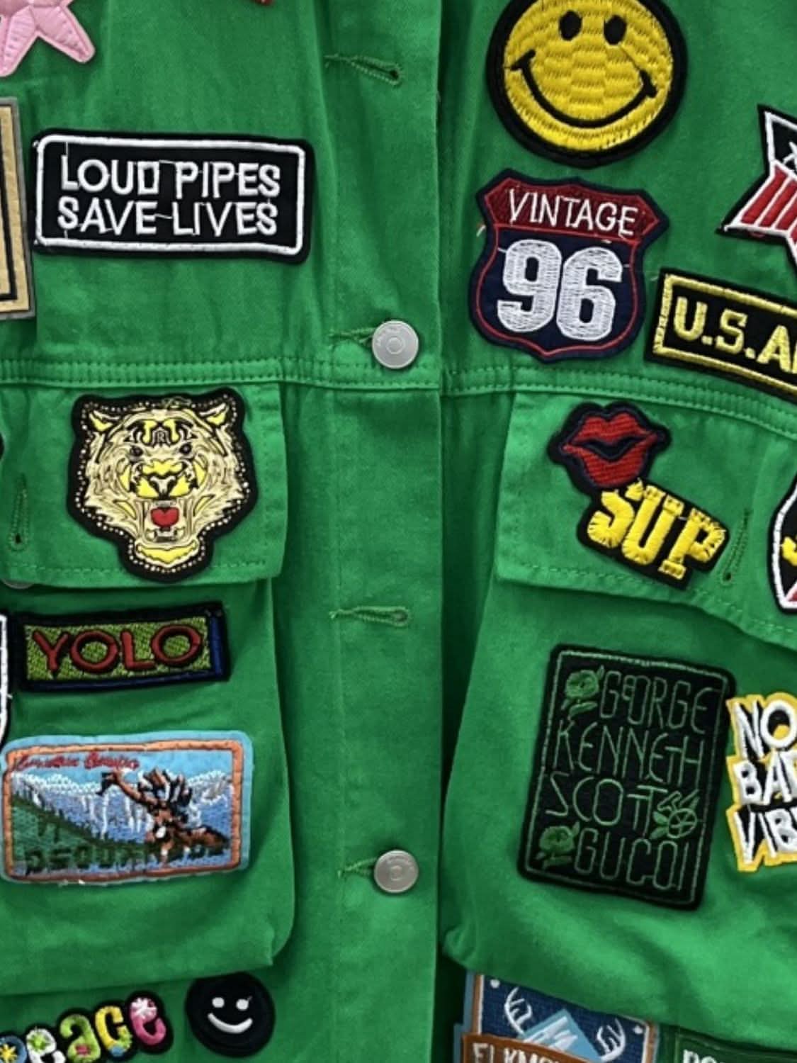 Embroidered denim jacket - long sleeves - Love Salve
