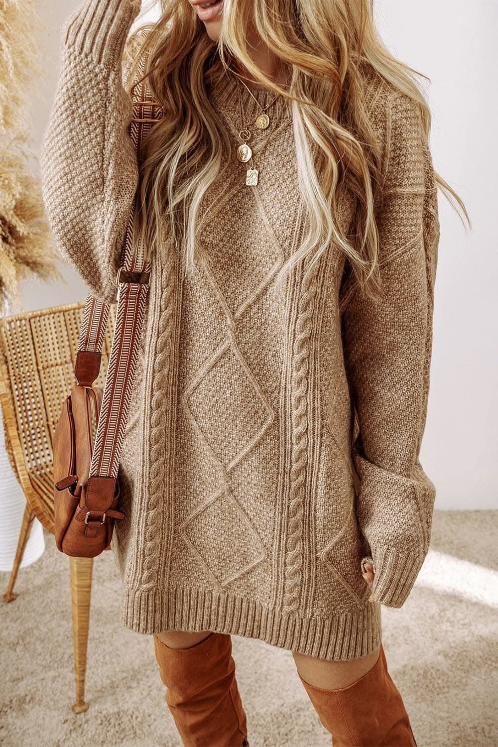 Cozy cable-knit sweater dress - Love Salve