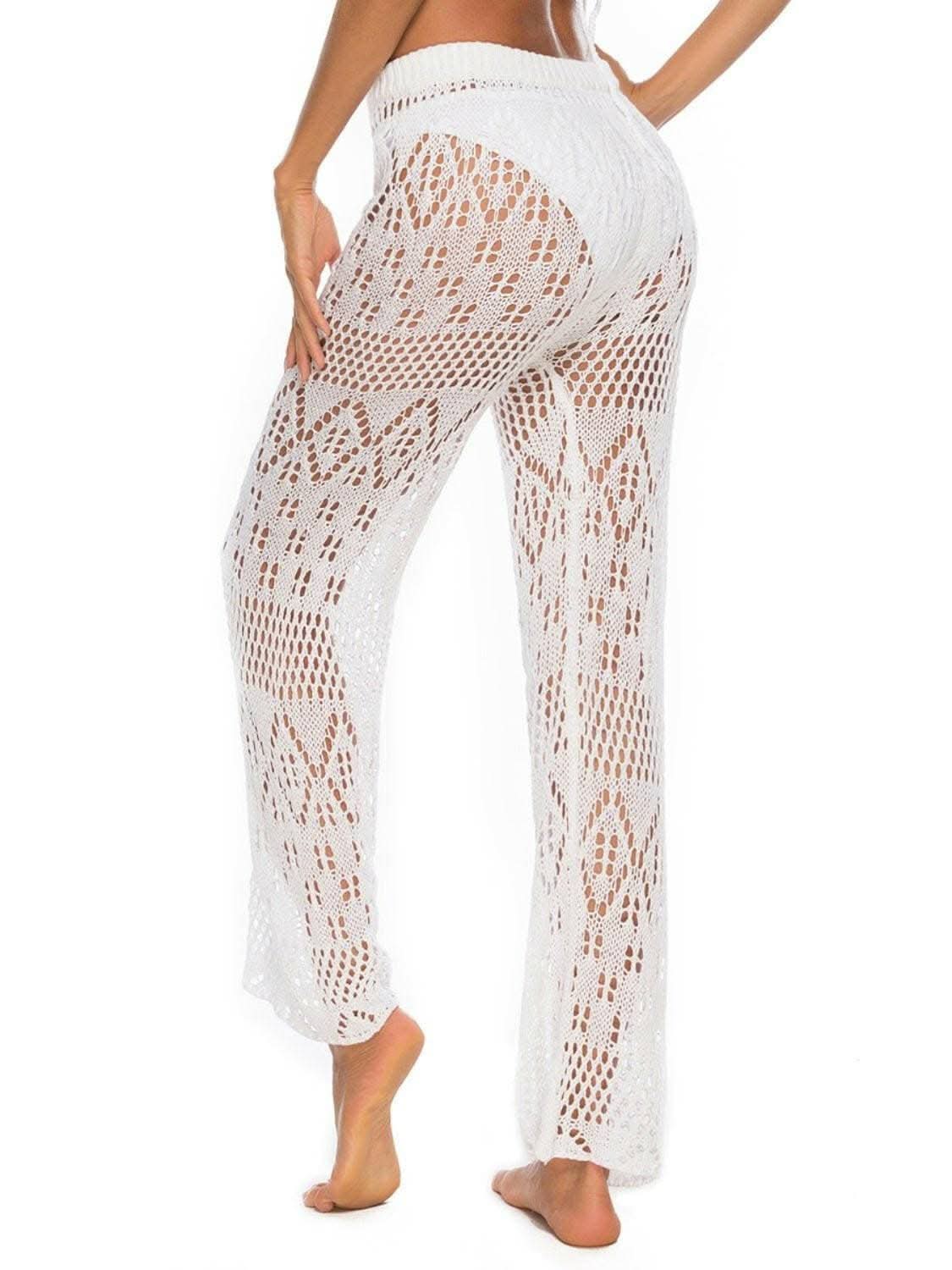 Beach Babe Cutout Swim LeggingsUpgrade Your Beach Look with Beach Babe Cutout Swim Leggings
Cutout Design: Make a bold statement with the unique cutout detailing that adds a touch of flair to Love Salve Beach Babe Cutout Swim Leggingsswimwear