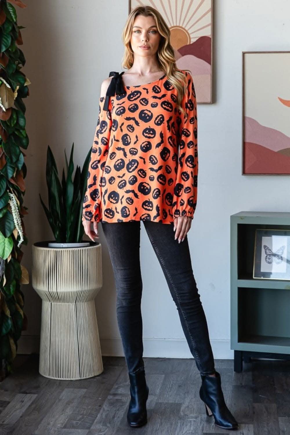 Pumpkin Print One-Shoulder Tee - Love Salve