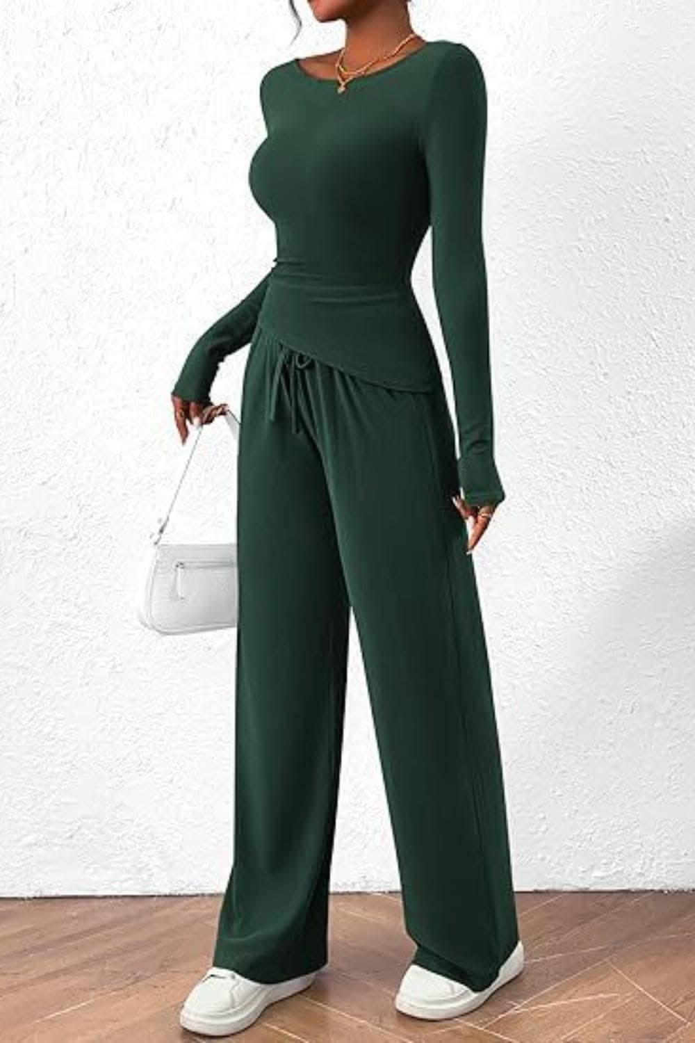 Cozy two-piece lounge set with pockets - Love Salve