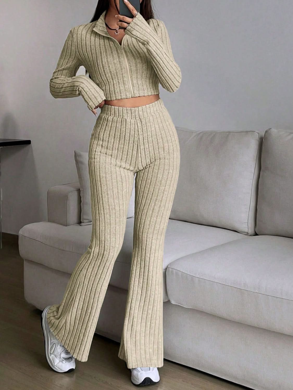 Cozy zip-up lounge set for women - Love Salve
